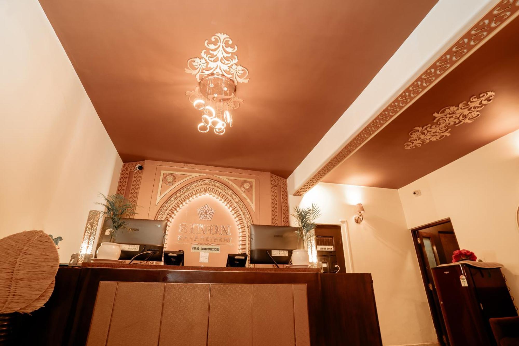 Sinon Baga Retreat Hotel Bagian luar foto