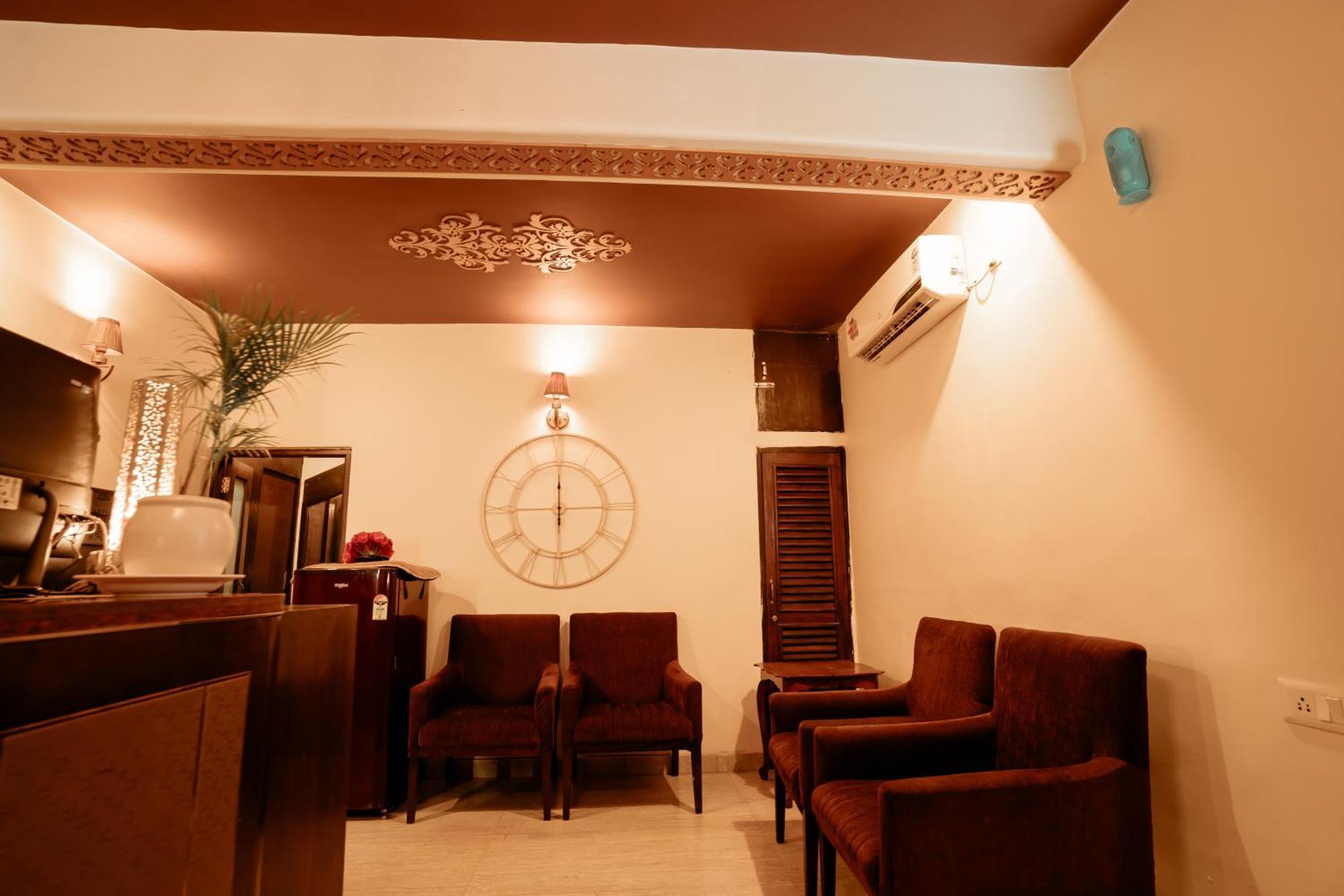 Sinon Baga Retreat Hotel Bagian luar foto